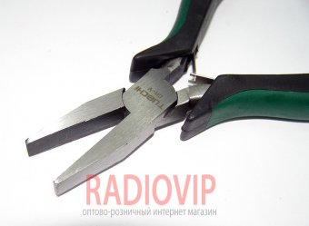 картинка Плоскогубцы плоские,черно-зелёные ручки 115*15,Q100 от интернет магазина Radiovip