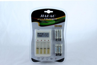 картинка Зарядное устройство универсальное для аккумуляторов+ 4 аккумулятора от интернет магазина Radiovip